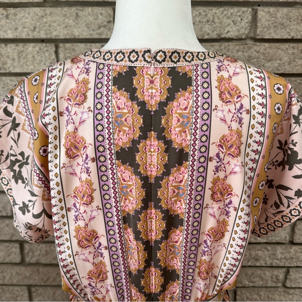 Nwt Gal Meets Glam Stunning Floral Dress Size 8 - Picture 11 of 14